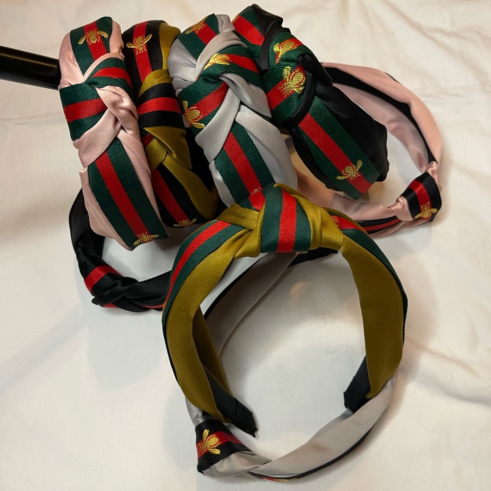 ❌❌SOLD OUT❌❌ Gray Bee Headband- Red/Green Stripes - Picture 6 of 6